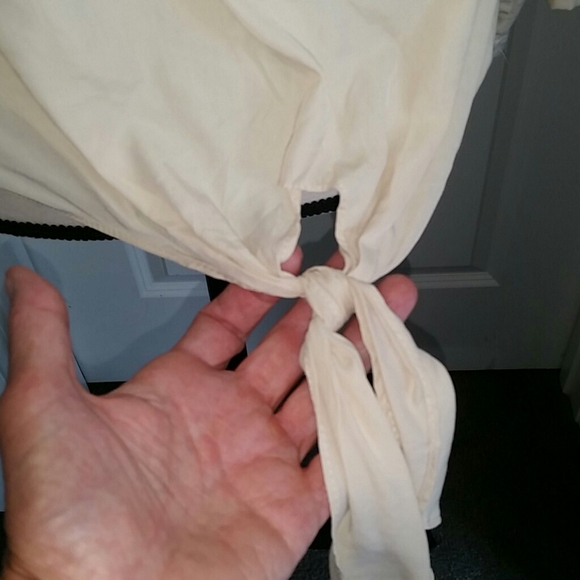 Mossimo tie waist blouse - Picture 3 of 4